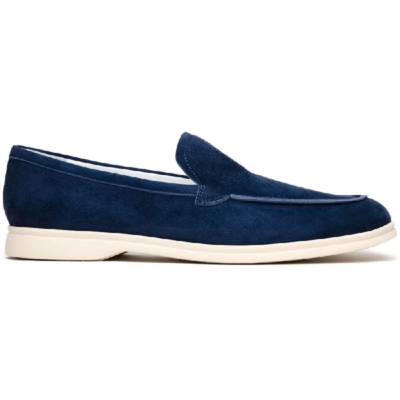 Men's loafers with a tassel front for a classic look16-621-NVY LIVORNO Sueded Italian Goatskin Loafer Navy