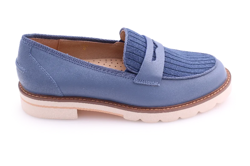 Men's loafers with a moc - toe designAllora Clay S