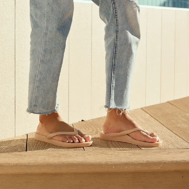 Men's sandals with a leather lining for comfortArchies Jandals Tan