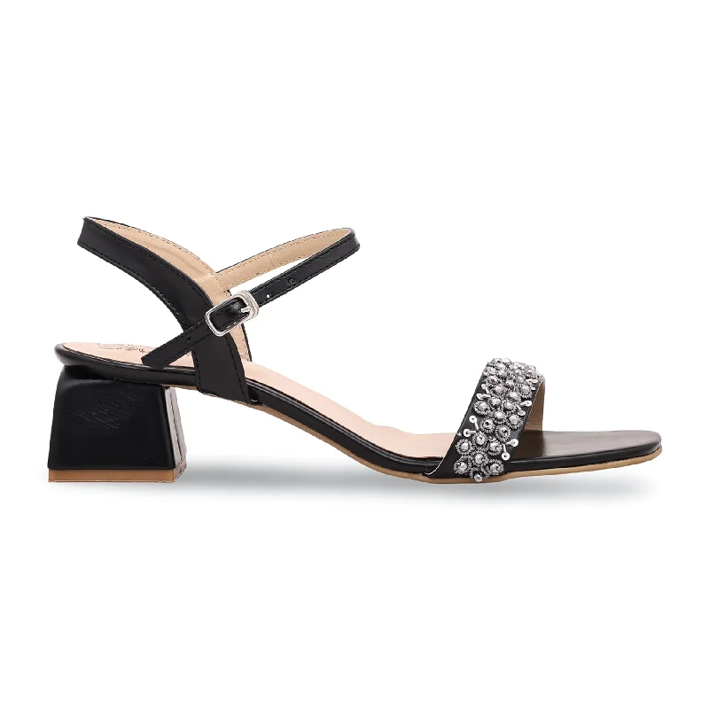 Men's sandals with a decorative buckle or charmBlack Formal Sandal FR5215