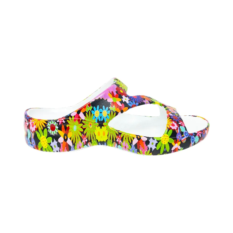 Men's sandals with a decorative buckle or charmWomen's PAW Print Z Sandals - Flower Child