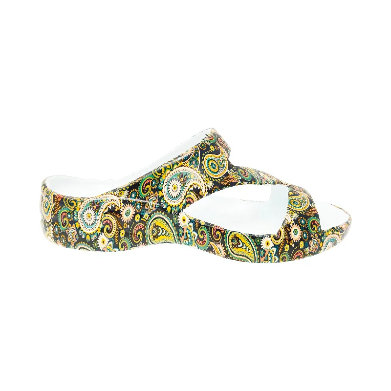 Men's sandals with a cushioned footbedWomen's PAW Print Z Sandals - Paisley Gold