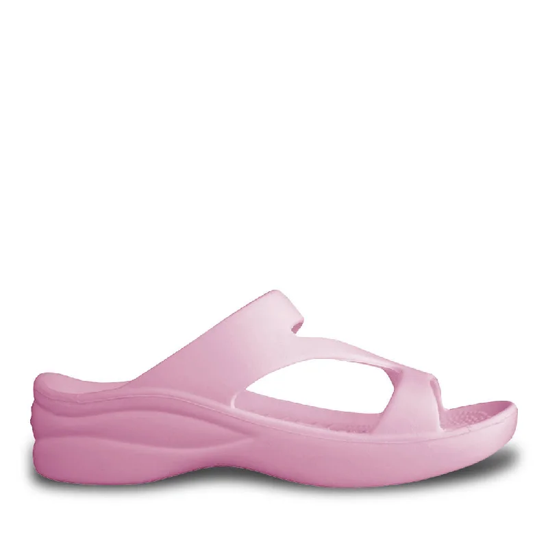 Men's sandals with a contrast stitching detailGirls' Z Sandals - Soft Pink