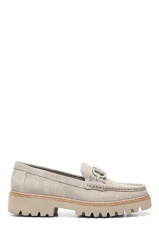 Suede men's loafers for a soft and luxurious feelHelio Loafer - Light Taupe