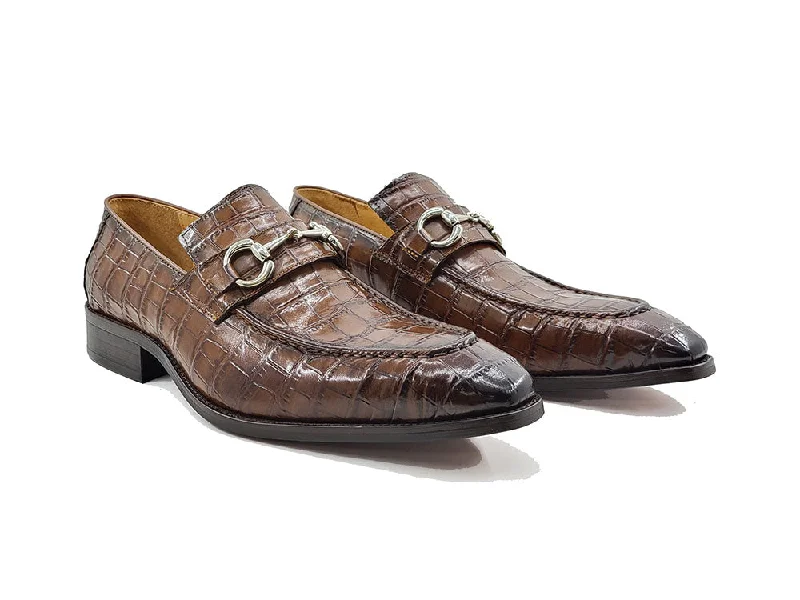 Men's loafers with a leather lacing systemBuckle Loafer w Gator Embossed Leather