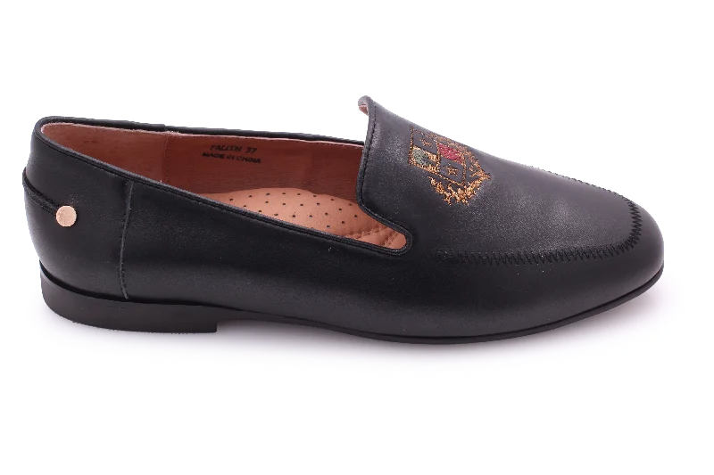 Men's loafers with a rubber sole for durabilityLynette&Co Falcon