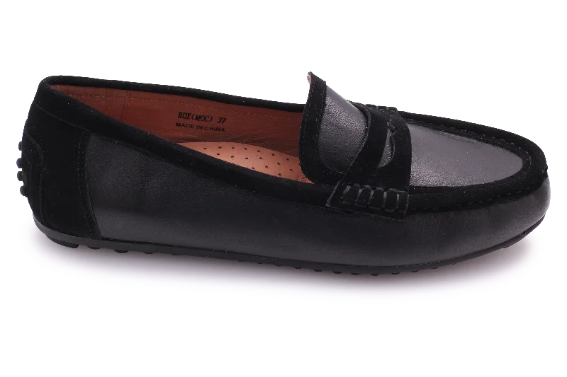 Men's loafers with a cushioned footbedLynette&Co Rox