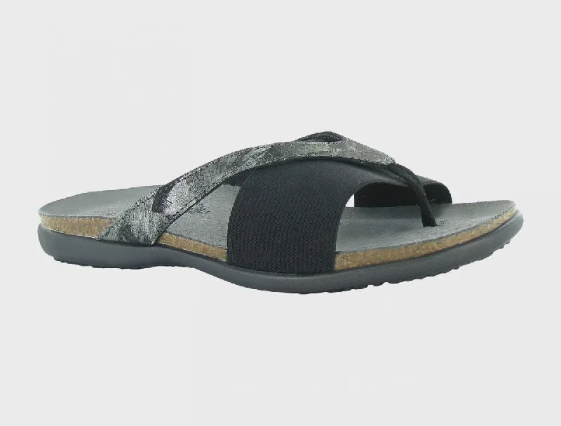 Men's sandals with a flexible sole for easy movementNaot Penelope