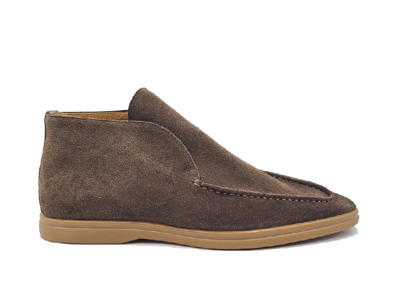 Men's loafers with a memory foam insoleSoft Suede Comfort Loafer