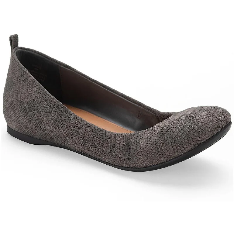 Men's Oxfords with a padded collar for a comfortable fitStyle & Co. Womens Vinniee Ballet Flats