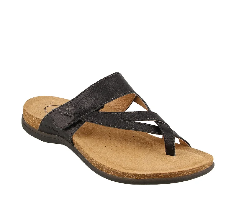 Men's sandals in a neutral color like black or brownTaos Perfect