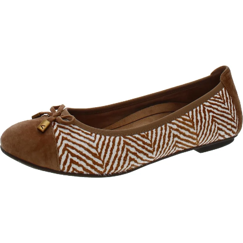 Men's Oxford shoes with a decorative inlay on the toeVionic Womens Minna Calf Hair Ballet Flats