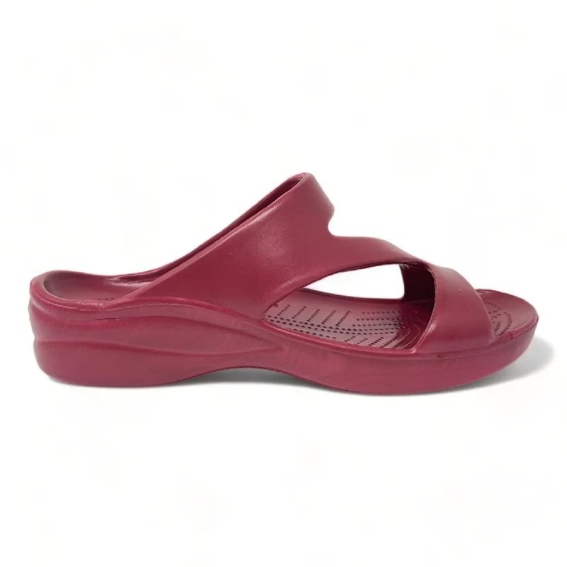 Waterproof men's sandals for water activitiesWomen's Z Sandals - Burgundy