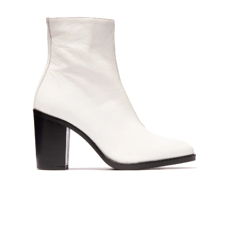 women's ankle boots with studsAlzira White Leather