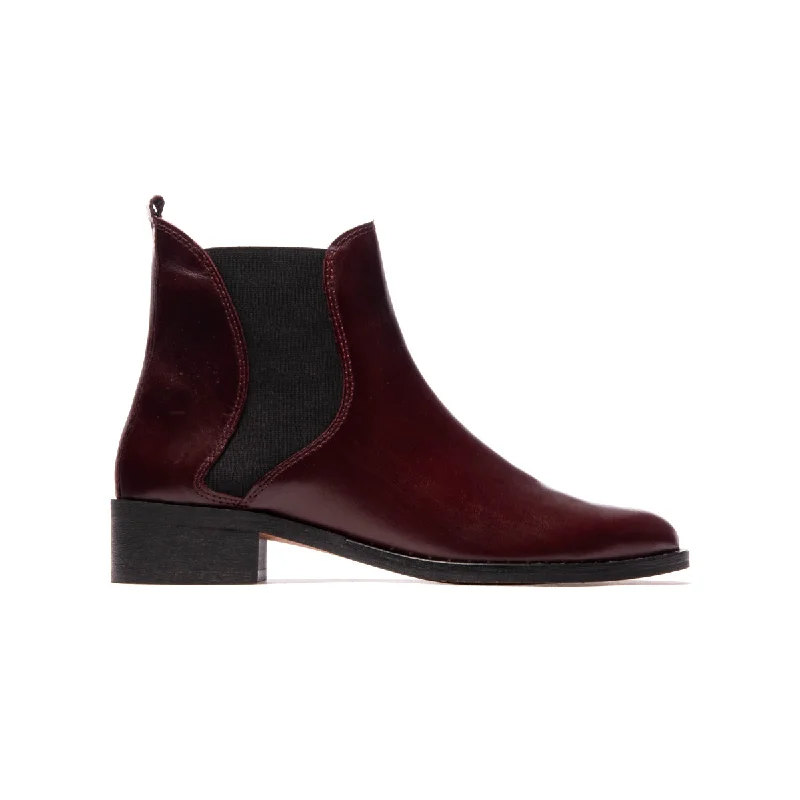 women's ankle boots with over-the-knee lookAversa Bordeau Leather