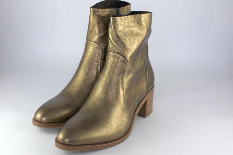 women's ankle boots with pointed toe'Valentina' Gold Leather Ankle Boot