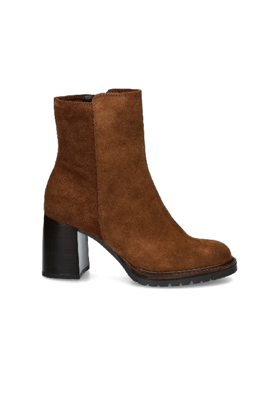 women's ankle boots for wide calvesDOLY