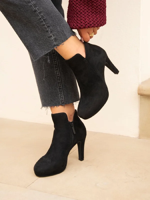 women's ankle boots with fringeLAYARA