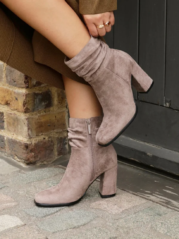 women's ankle boots with padded insolesMILA