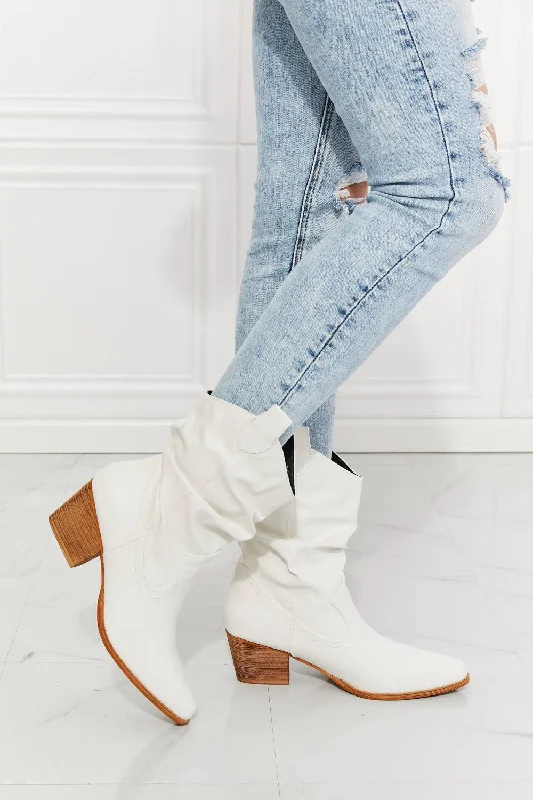 women's booties for wide calvesTexas Scrunch -  Cowboy Boots in White For women