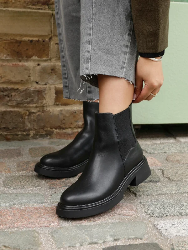 women's ankle boots for fashion-forwardROVER