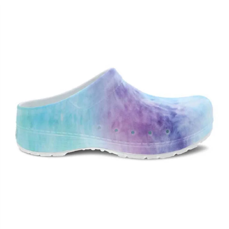 comfortable men mulesWomen's Kane Molded Mule In Tie Dye