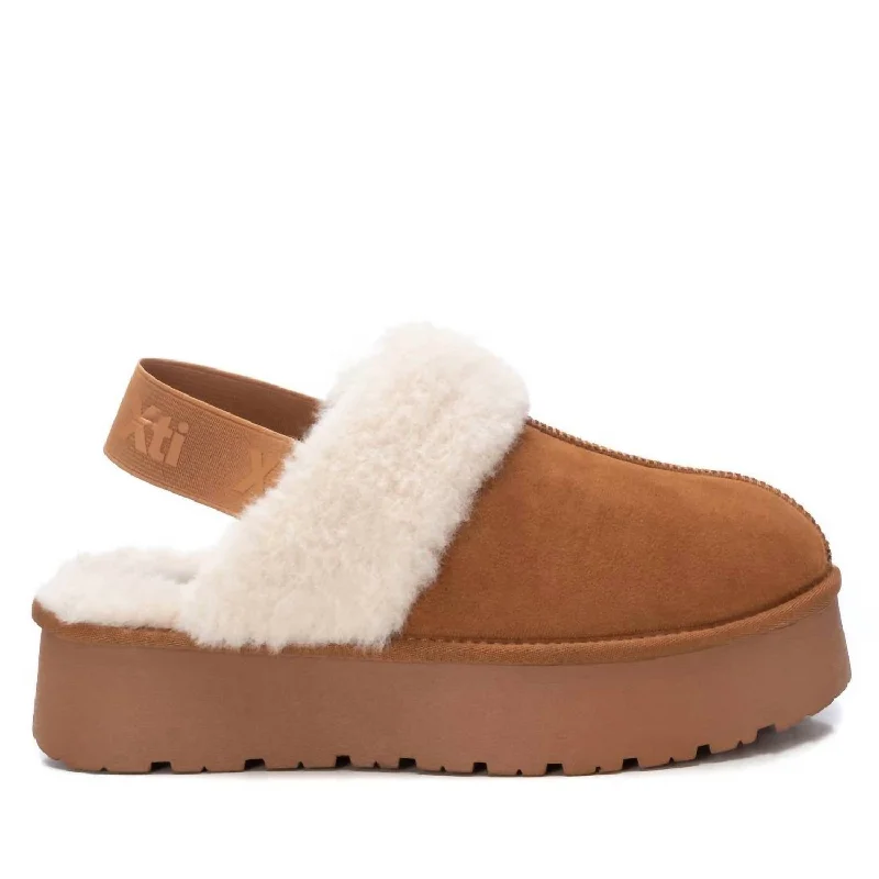 Here are 50 long-tail keywords related to "men mules":Women's Winter Clogs In Brown